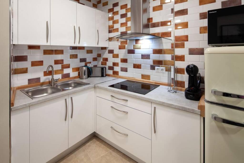 San Juan Roomalaga By Bossh! Apartments Экстерьер фото